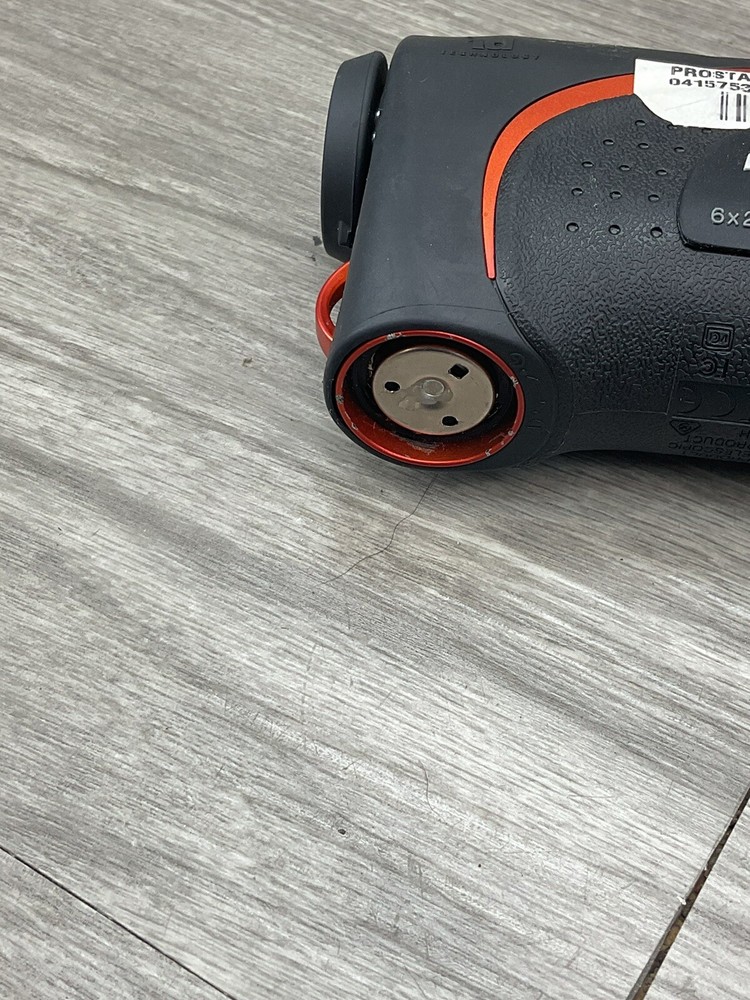 Nikon PROSTAFF 7i Laser Rangefinder READ