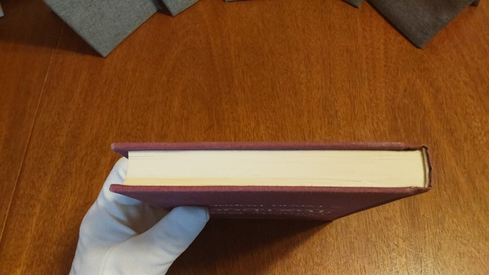 David Ginn Presents: The Comedy Magic Textbook; Roper, David - Comedy Magic Book