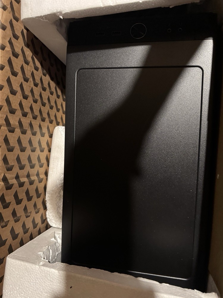 Fractal Define 7 Compact Black Computer Case See Pics