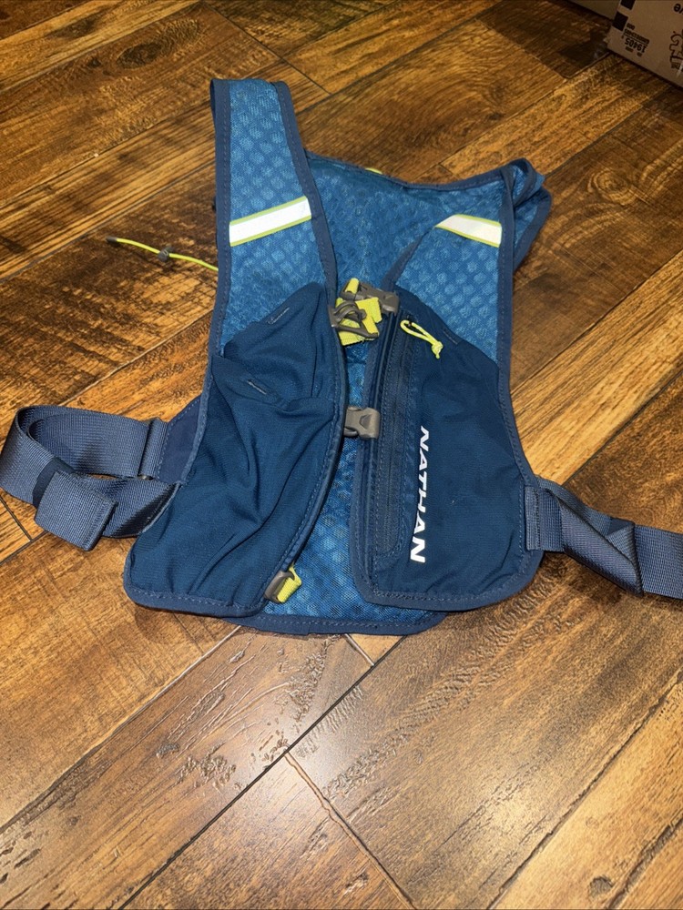 QuickStart 3.0 6 Liter Hydration Pack