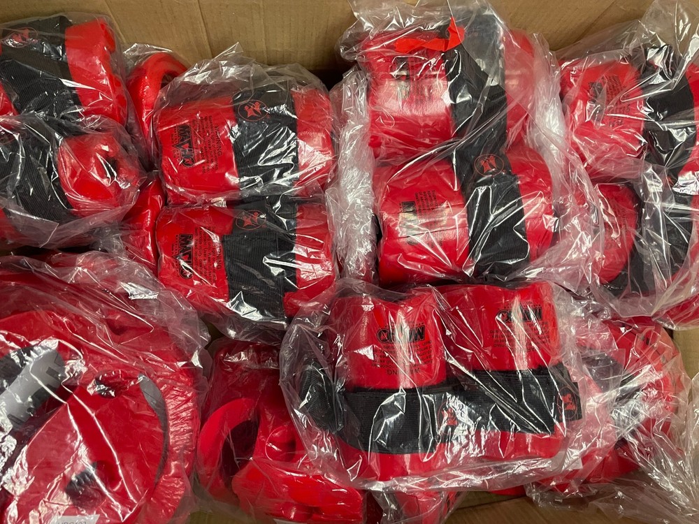 Red Dyna macho Foot Gear