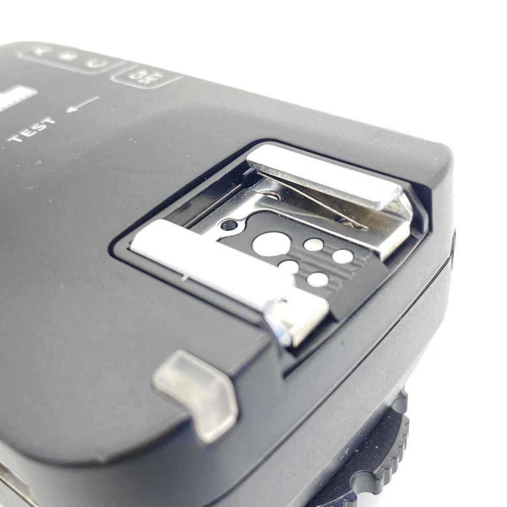 Pixel Bishop Wireless Flash Transmitter and Receiver for Nikon DSLR