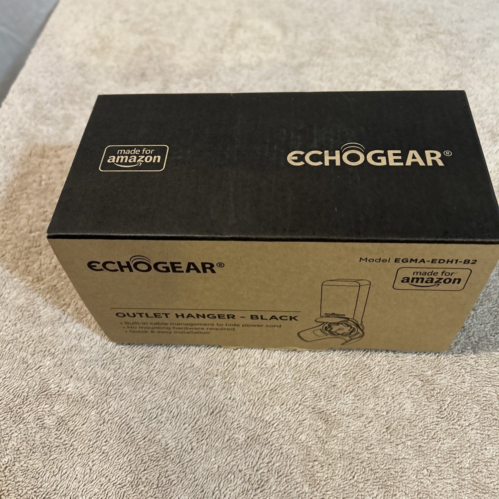 Outlet Hanger For Echo Dot (4th Gen) Black