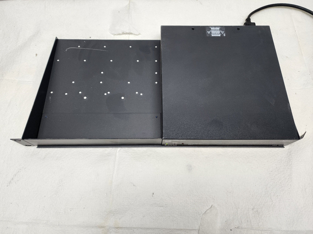 Extron XPA 2001-70V Audio Amplifier