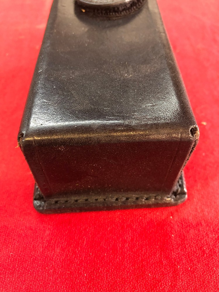 TEX SHOEMAKER Duty Belt Accessory - 100 40 SP - Black Leather w/ Loop & Hook