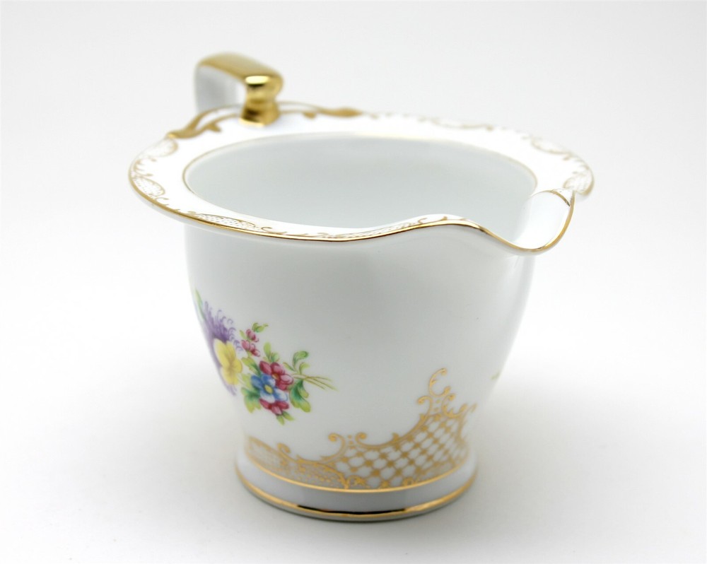 NORITAKE Larosa Creamer 3"