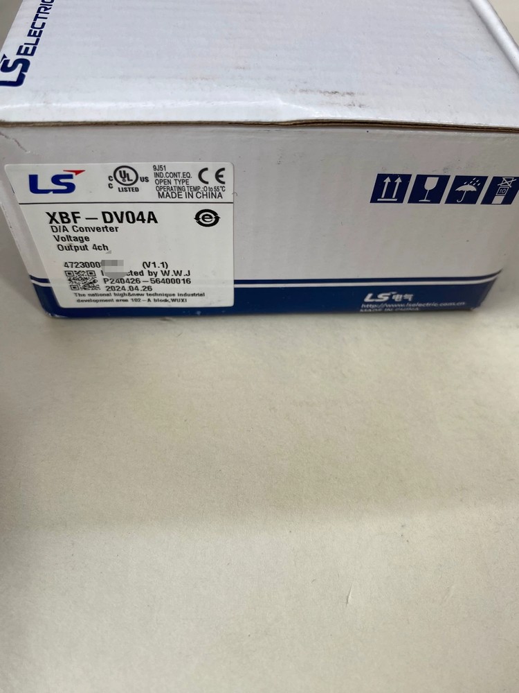 1pc LS XXF-AD2A New Programmable Logic Controller