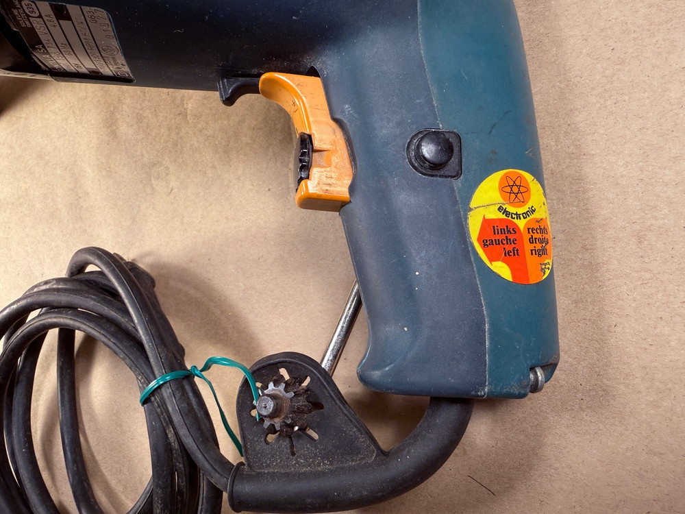 Working with Issues - Bosch 1198VSR Variable Speed Reversing 1/2" Hammer Drill
