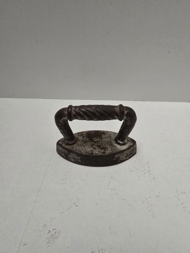 Antique Mini Cast Iron Sad Iron, 3"