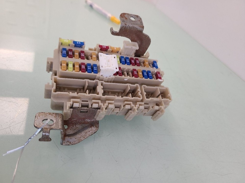 Fuse Box Cabin Fits 2019 Maxima 590706