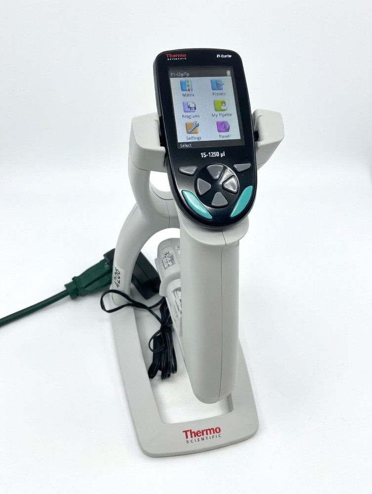 Thermo Scientific E1-ClipTip Electronic Pipette w/ Charging Stand Kit