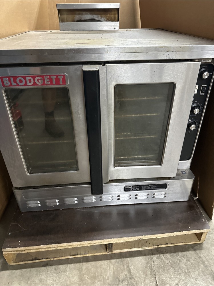 Blodgett DFG-100-3, 38.5" Gas Double Stack Convection Oven #2 (stx)