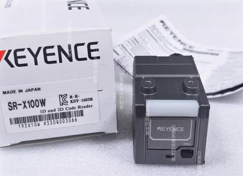 New in box Keyence SR-X100W Barcode Reader