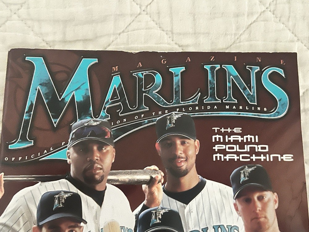 Florida Marlins Program August 2000 The Miami Pound Machine- Lowell/Lee/Floyd