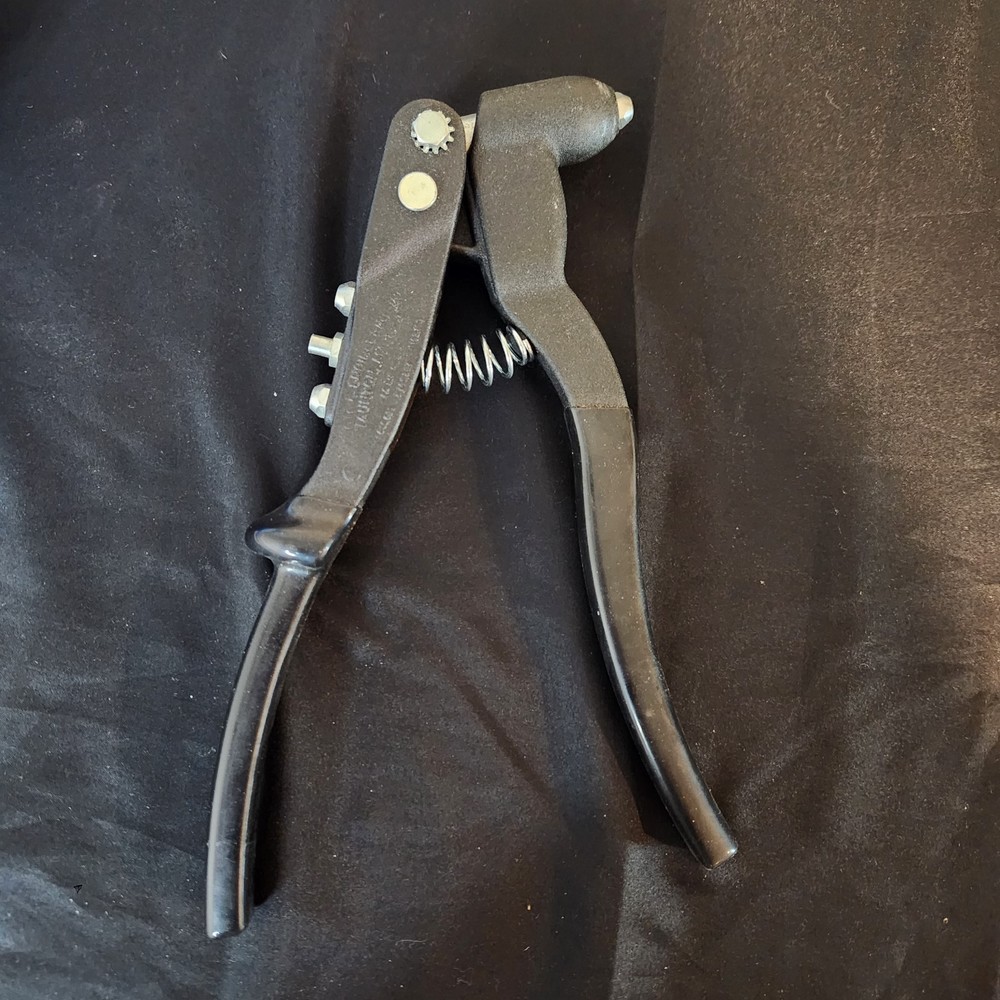 Creative Engineering Inc. 200-GK Heavy Duty Riveting Tool Kit w/ Case