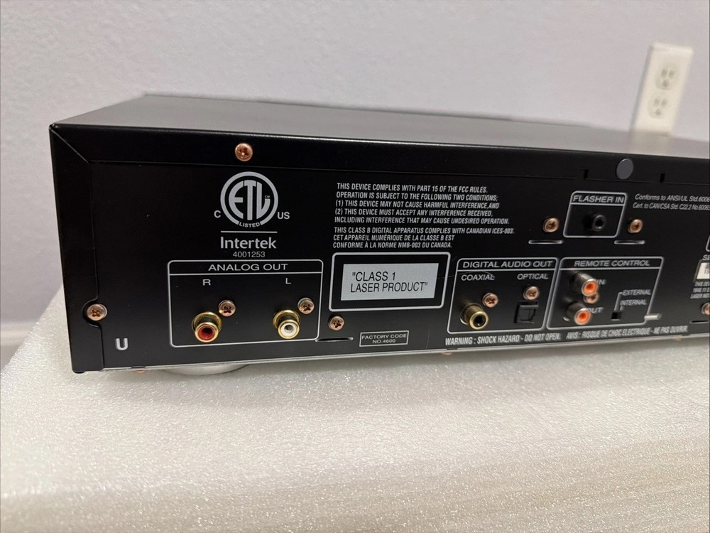 Marantz CD Player CD6004 (No Remote) 120V