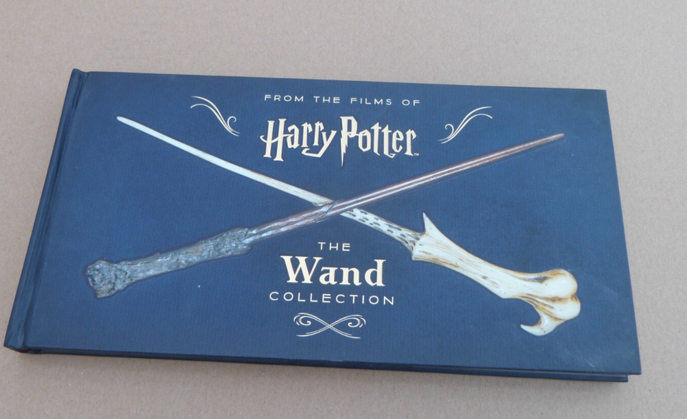 HARRY POTTER - The Wand Collection Book