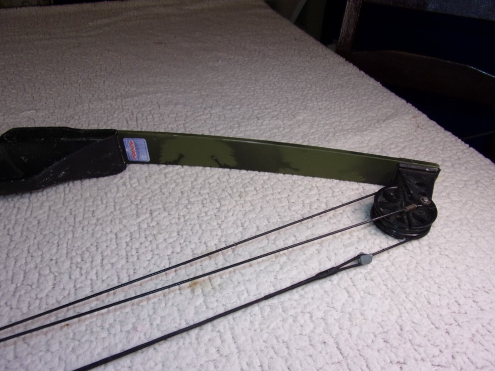 PSE Phaser Compound Bow