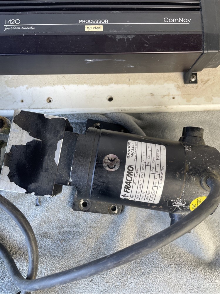 ComNav 1420 Marine Autopilot Main Processor With Pump