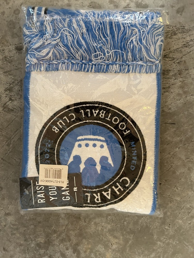 CHARLOTRE FC SCARF
