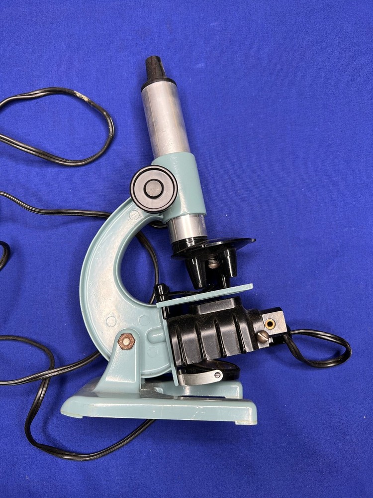 Porter Microcraft Microscope No 2105