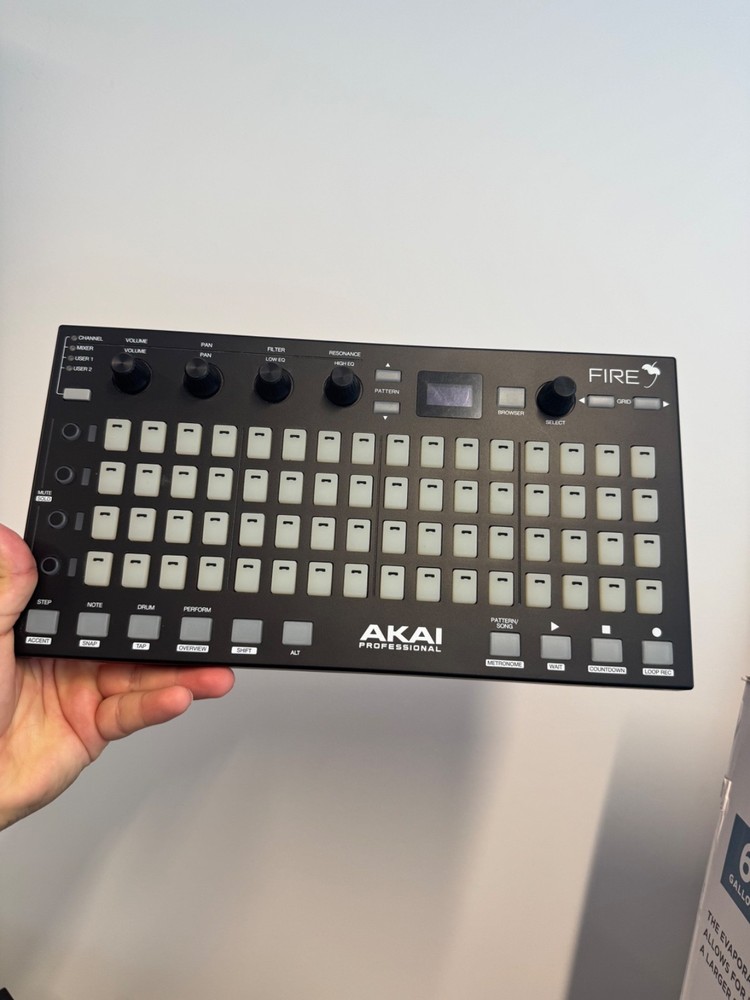 Akai Professional FIRE FL Studio Pad Controller Drum Machine 0570