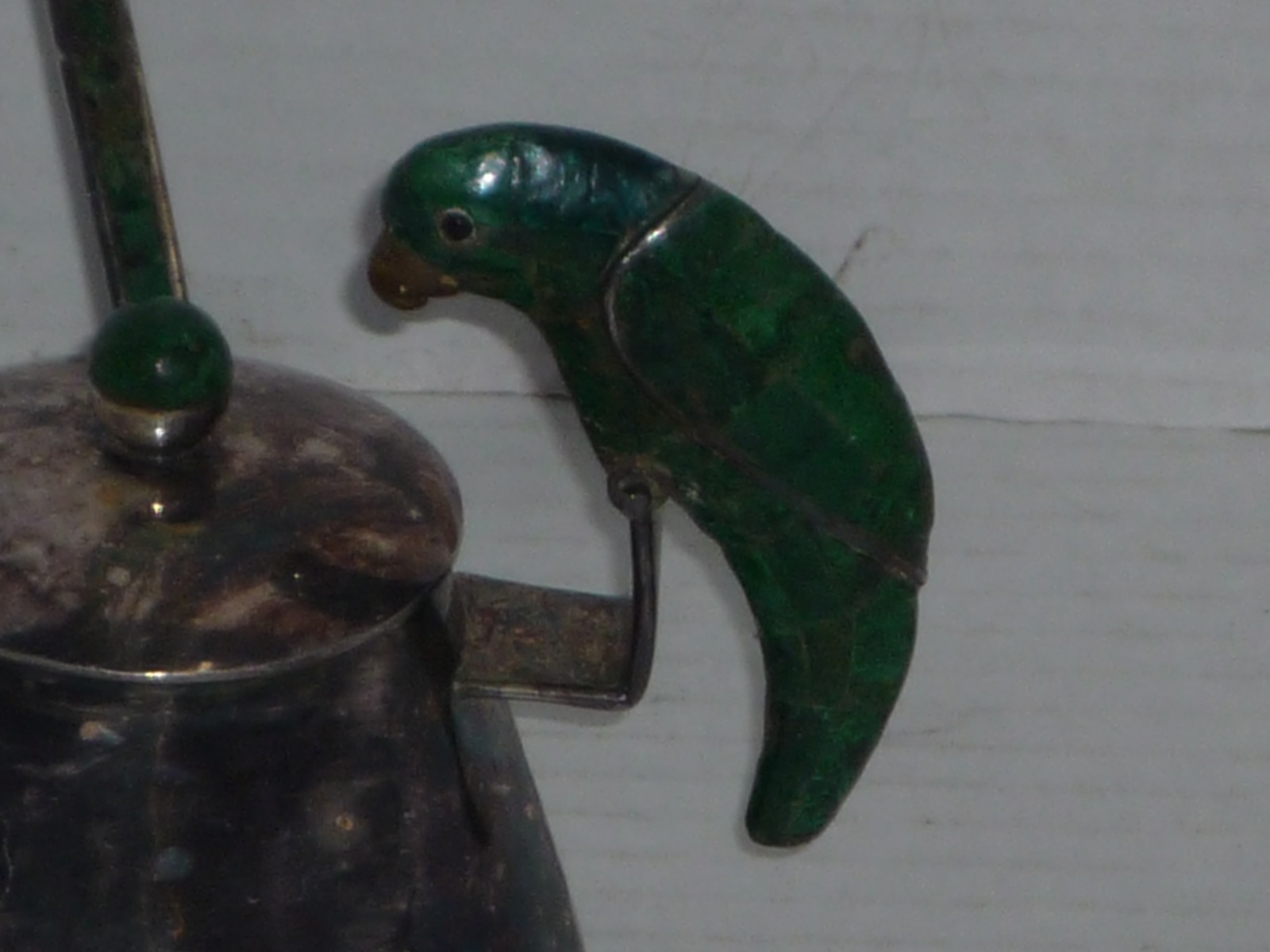 VINTAGE TAXCO LOS CASTILLO HAMMERED SILVERPLATE PARROT HONEY JAM JAR SUGAR BOWL?