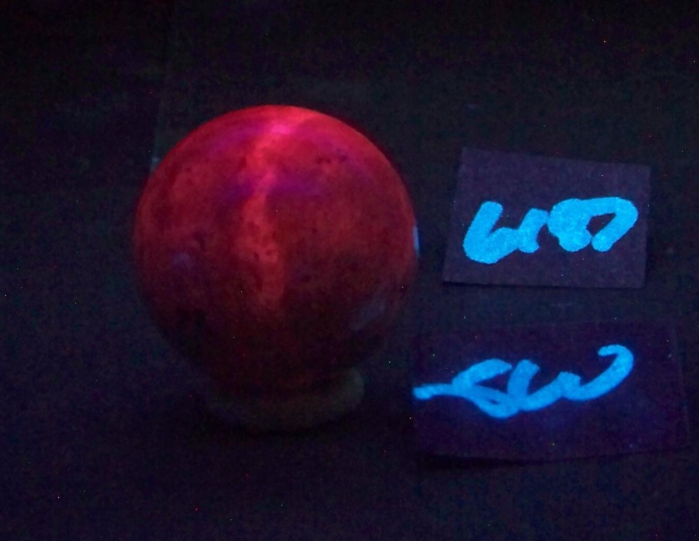 Fluorescent Calcite Sphere from CA 38mm 6187