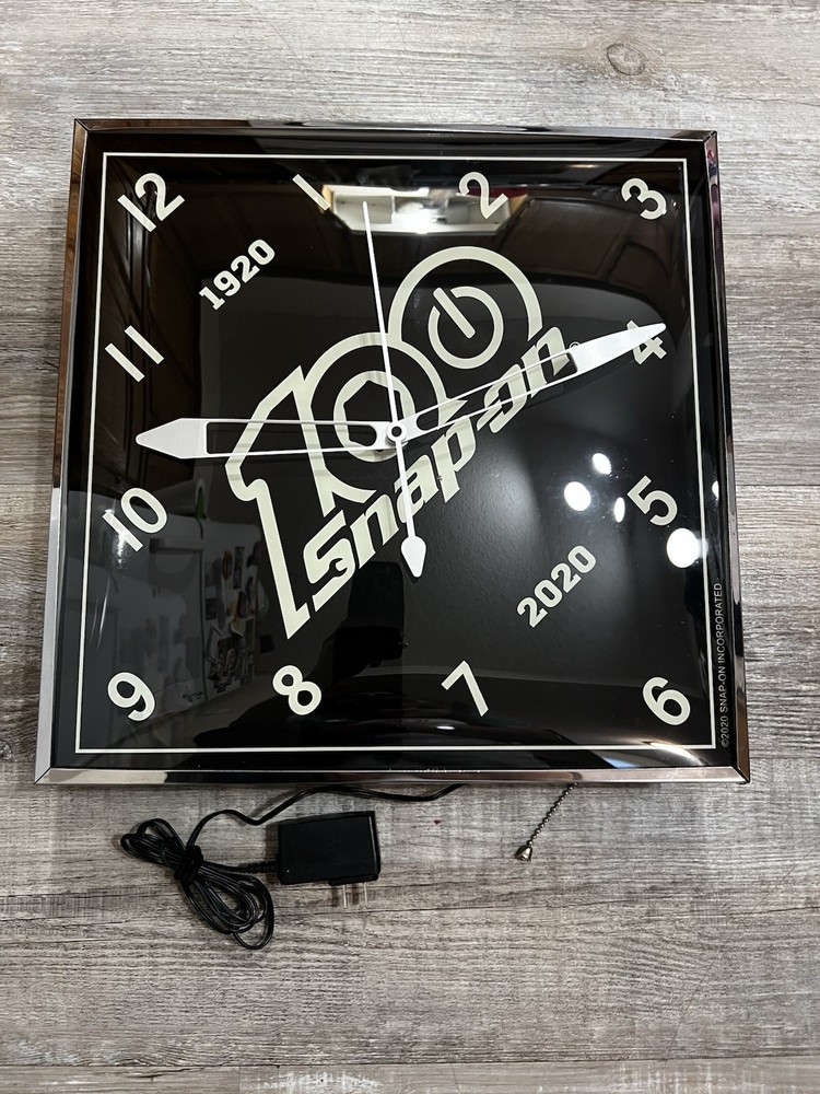 Snap-On Tools 22" LED Diamond Shaped Bubble Clock 100th Anniversary Edition