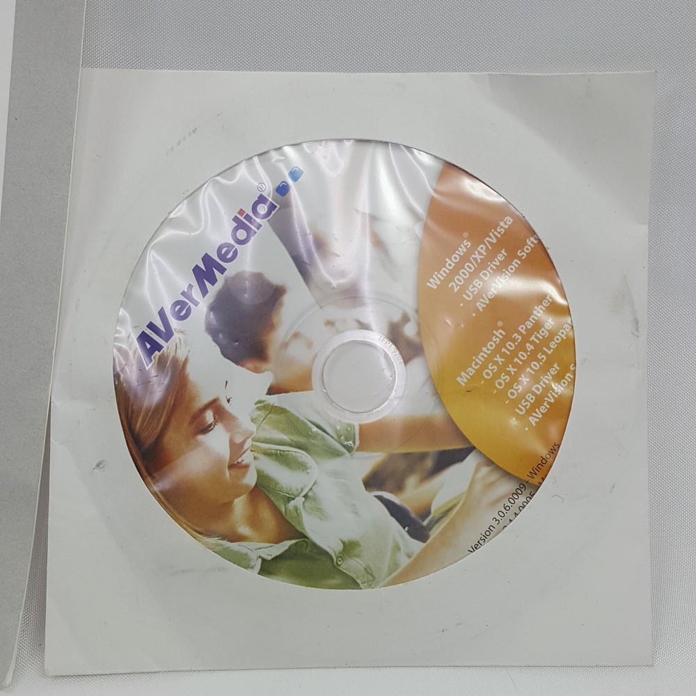 AVerMedia AVerVision300AF+ Digital Document Camera Visualizer w/ Remote & Bag