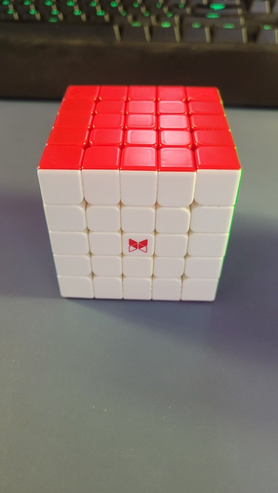 X-Man Hong 5x5 speedcube Lightly Used