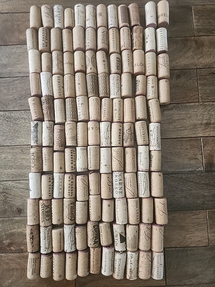 Wine Corks for Craft Projects 125 Per Lot Assorted Variety