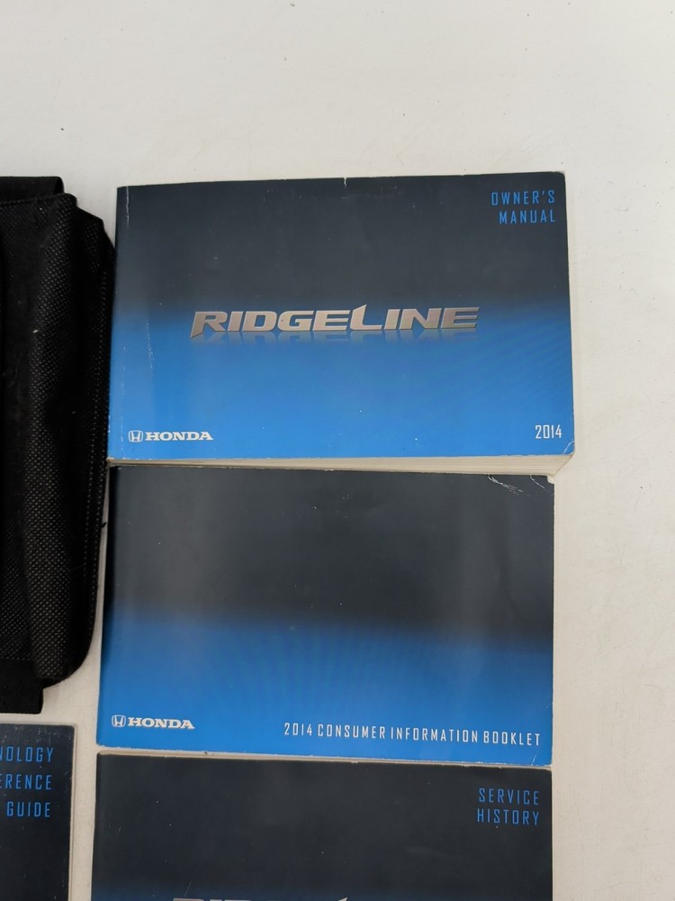 2014 Honda Ridgeline Owners Manual With Technology Plus Case Set