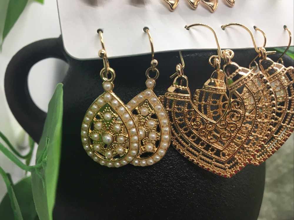 12 PC Matching Post Stud Earrings Set Gold-Tone New Free Ship 8705