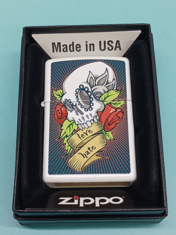 Zippo 28859 Skull Love Hate White Matte