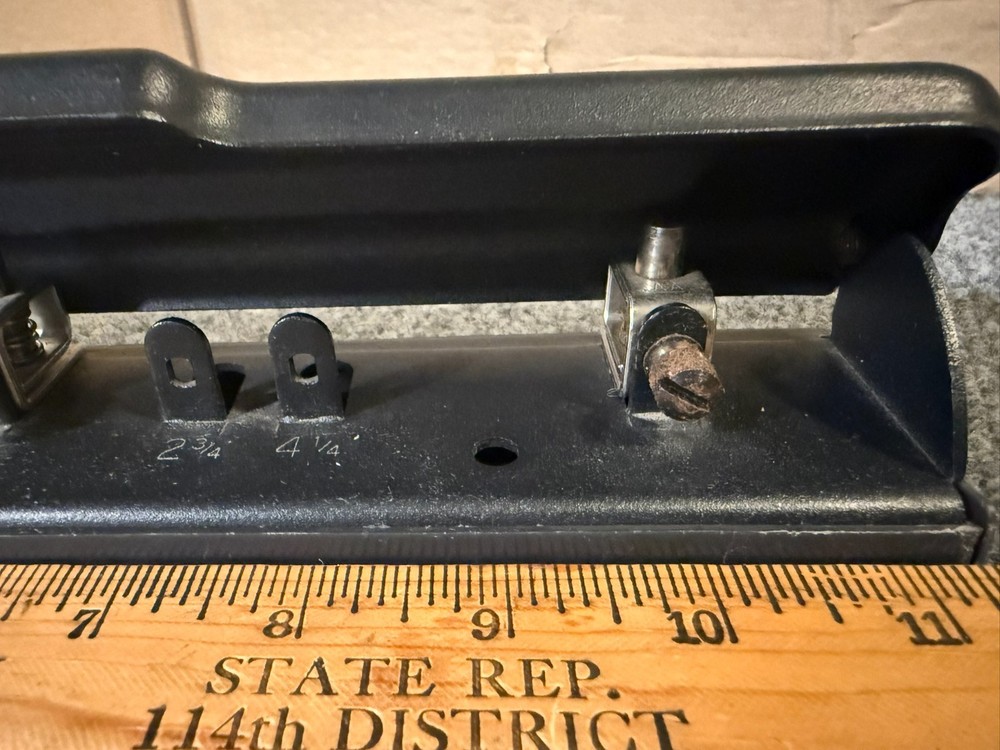 ACCO Classic 3-Hole Punch. Metal Frame, Rubber Bottom.