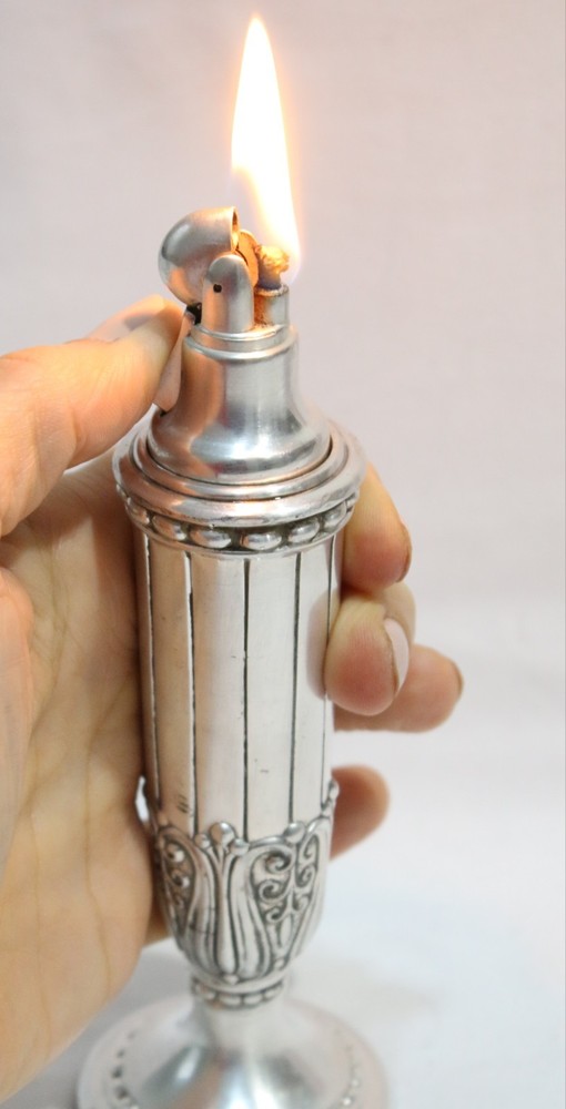 Vintage Silver Plate Ronson "JUNO " Table Lighter Working Condition