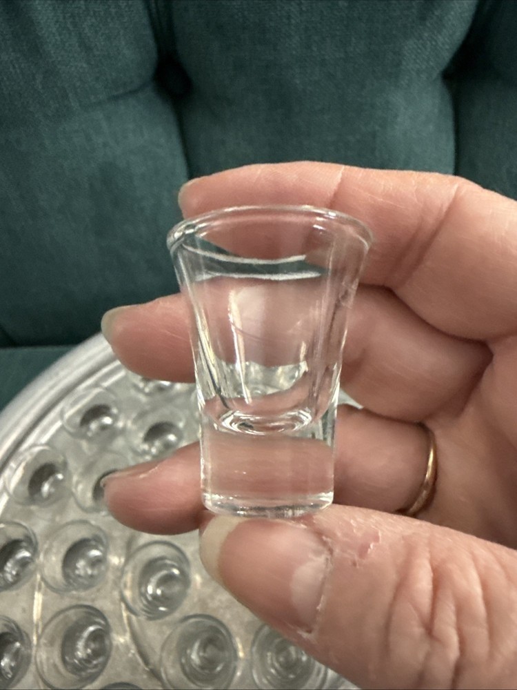 Revell-Ware Aluminum Communion Tray Stackable 40-Hole Insert w/ Glasses