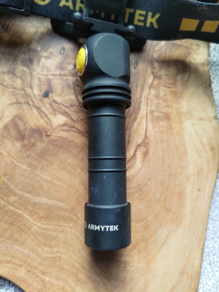 Armytek Wizard C2 White/Red Headlight 18650 Flashlight