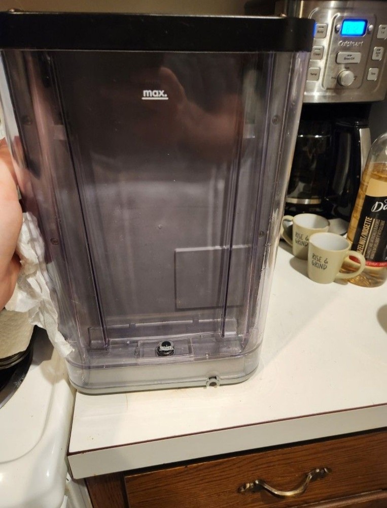 CUISINART ESPRESSO MAKER Stainless Steel Used