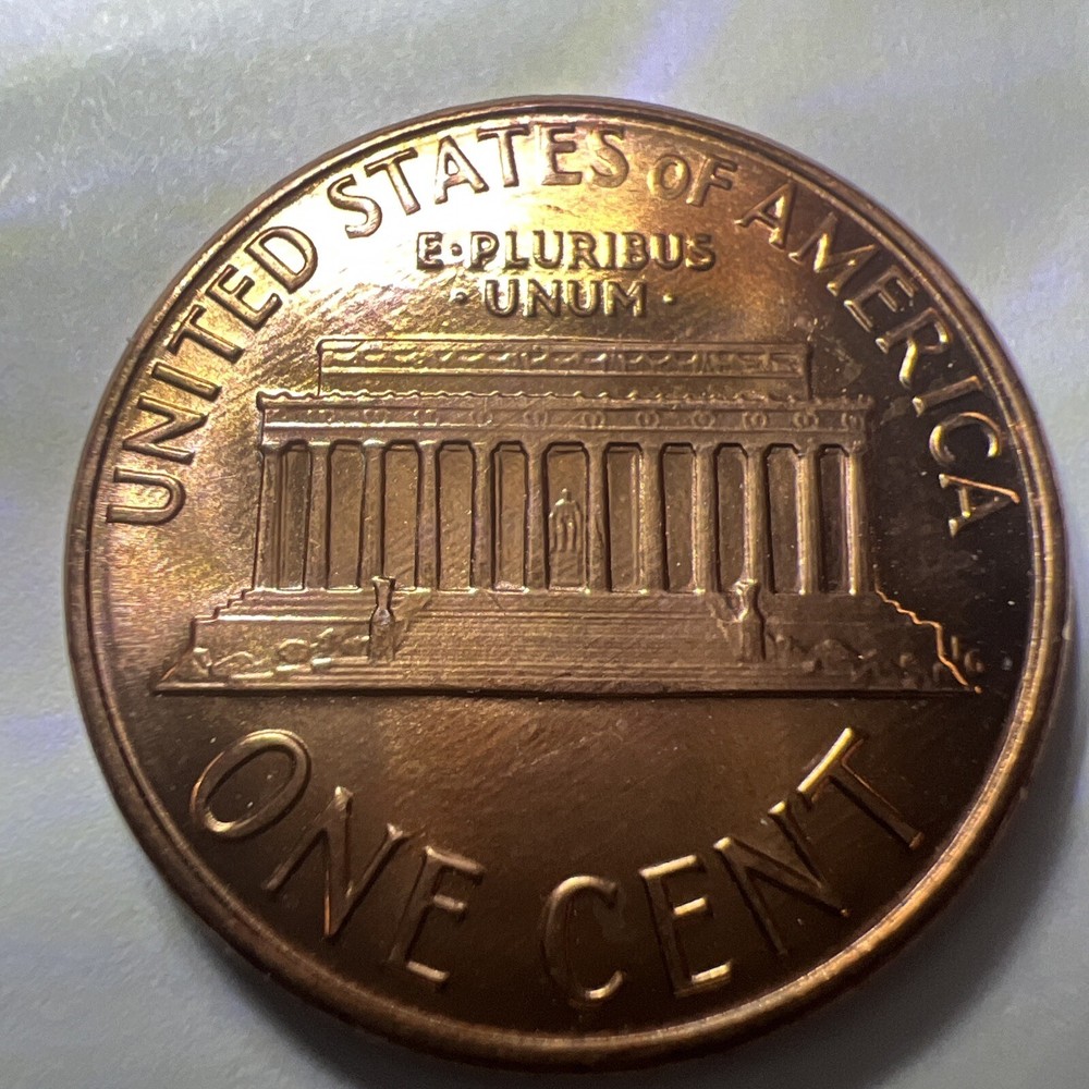 1987 P Lincoln Memorial Red UC Cent