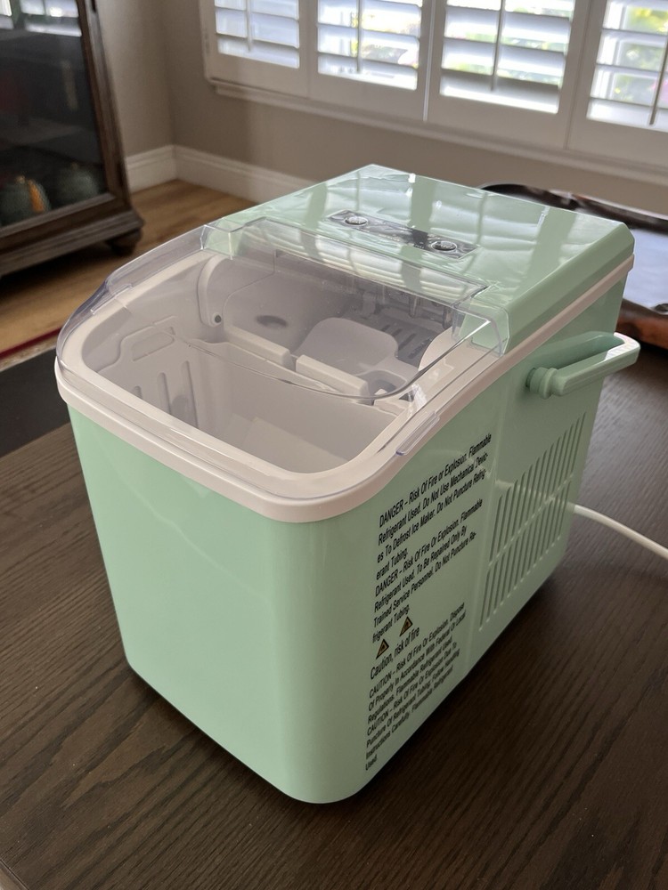 HJ Portable Countertop Ice Maker with Self-Cleaning