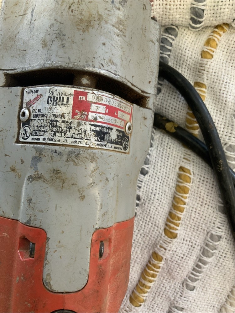 Milwaukee 1107-1 Corded Drill. Drill Only No Right Angle Attachment