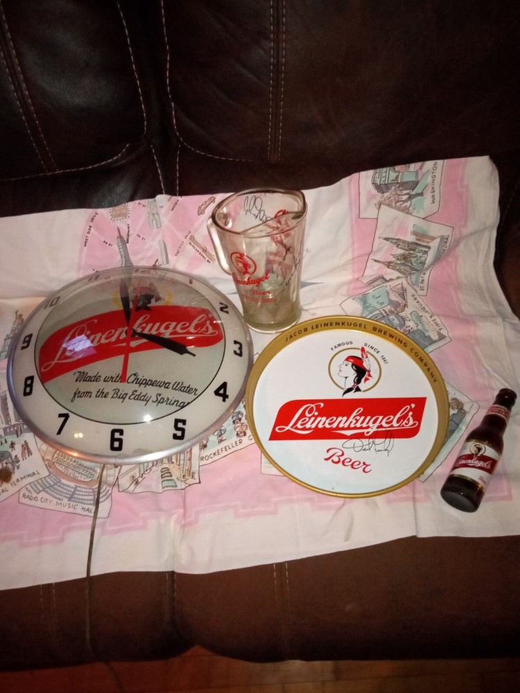 Leinenkugel's double bubble clock, Autographed tray, Signed Pitcher, Original!!
