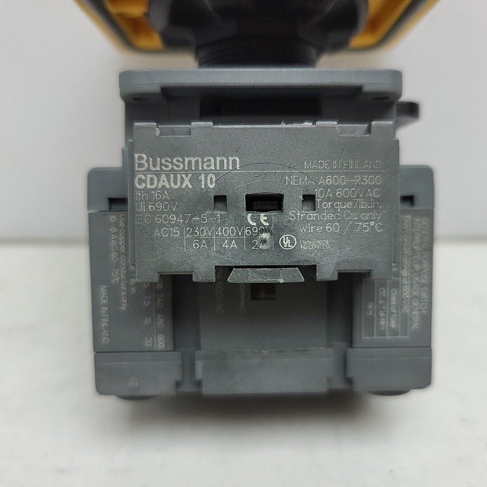 ABB Selector Switch Lockable Bussmann CDNF25A3D Disconnect Switch CDAUX Contact