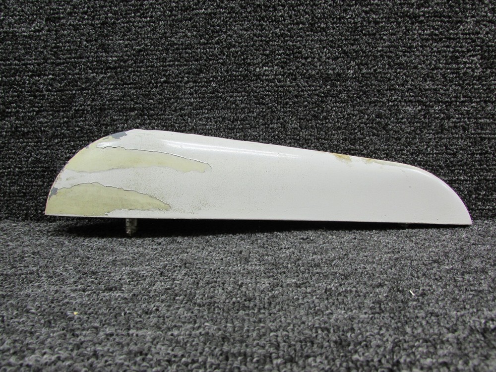 CI-102 Comant Industries Marker Beacon Antenna (Chipped Paint)