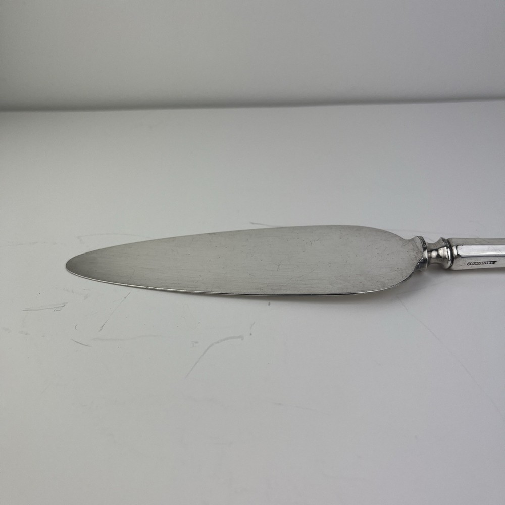 Community Silverplate Cake/Server