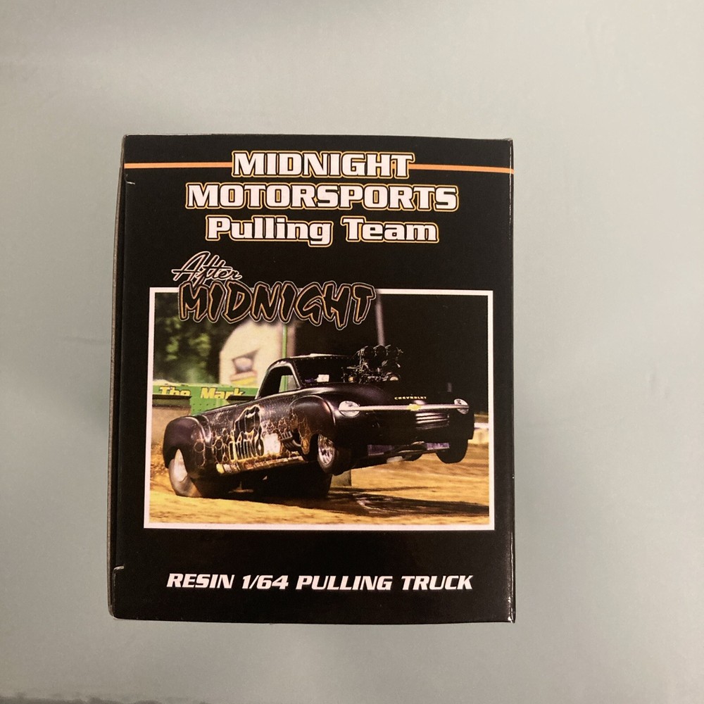 SpecCast Resin 1/64 Super Modified TWD Pulling Truck Limited Edition