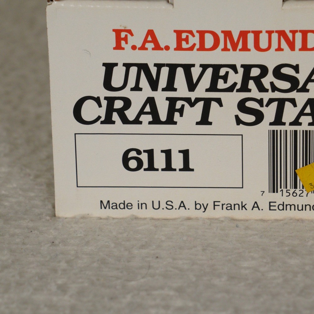 F.A. Edmonds Universal Craft Stand Model 6111 Needlework Hardwood Adjustable