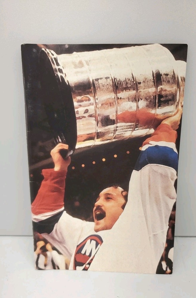NEW YORK ISLANDERS - 10/20/2001 - Bryan Trottier Day 5x8 Program